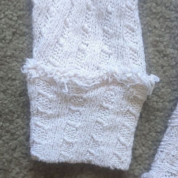 We The Free SM Fisherman crocheted Thien's Hacci Top Sweater Women's Cream - Picture 4 of 13